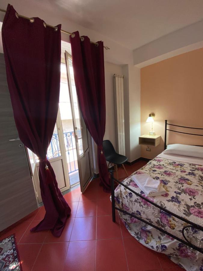 Taormina'S Sun Bed & Breakfast Dış mekan fotoğraf