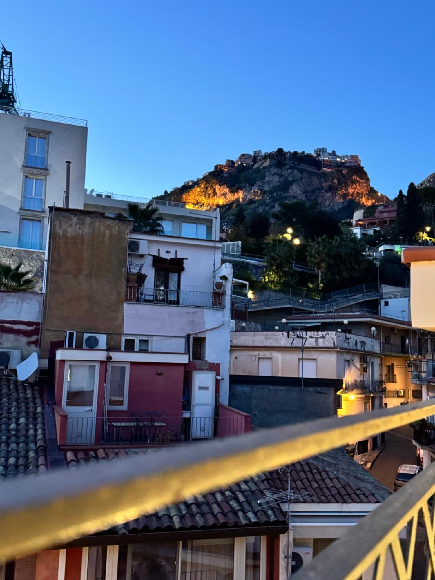 Taormina'S Sun Bed & Breakfast Dış mekan fotoğraf